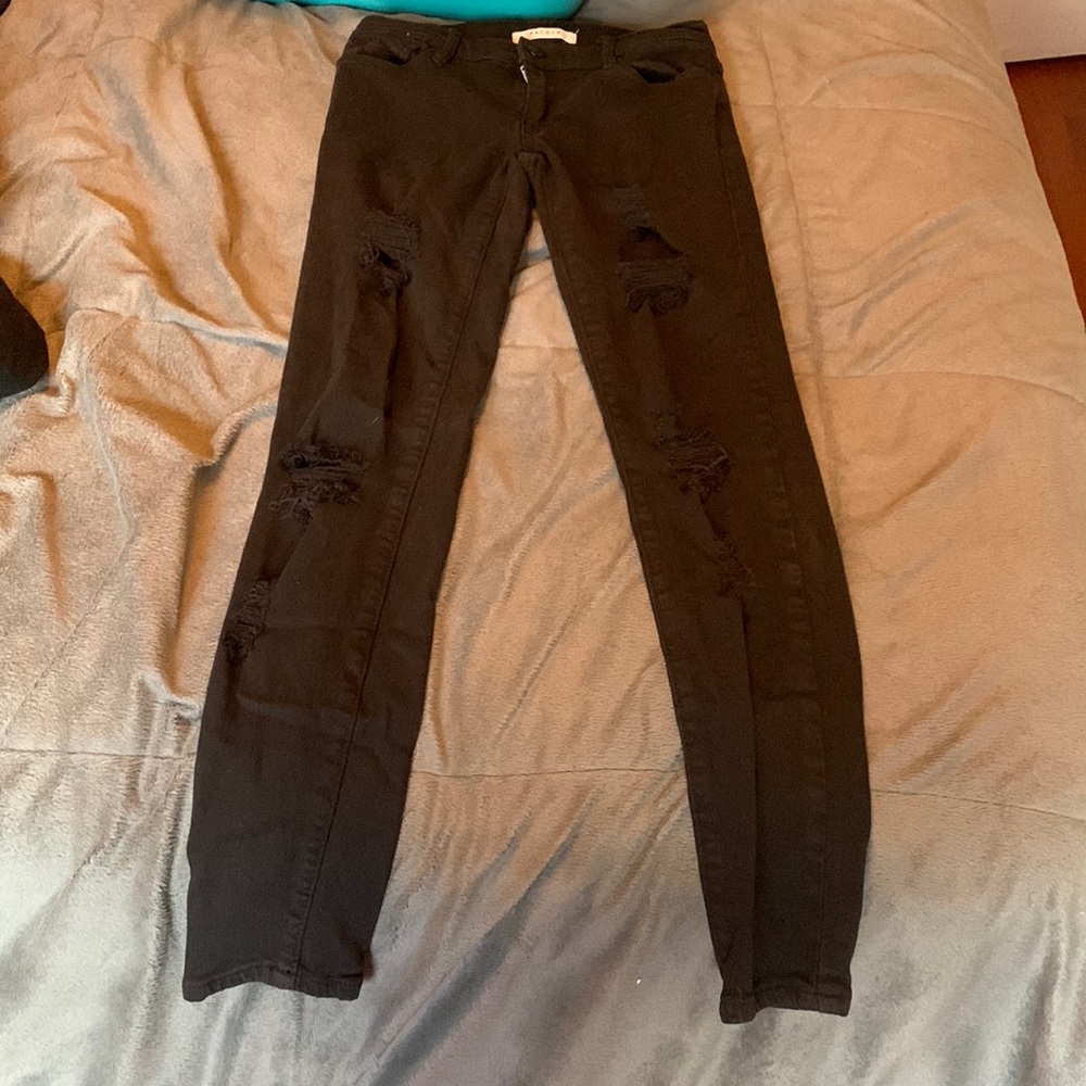 Black ripped jeggings